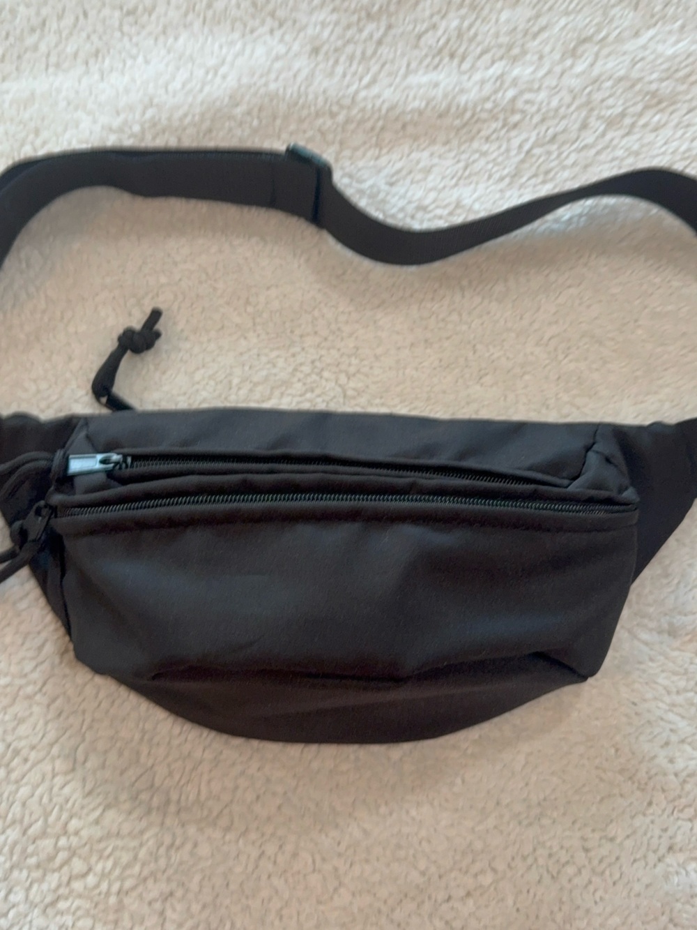 Minimalist Black Men’s Waist Bag